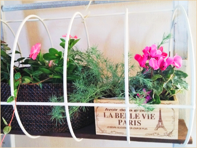 使い方　リビング編　まるがた受具　スマート受け具　岐阜　特許　エクステリア　インテリア